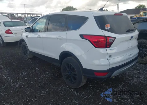 2019 Ford Escape Se из США, поврежденный, VIN 1FMCU9GD6KUC49246